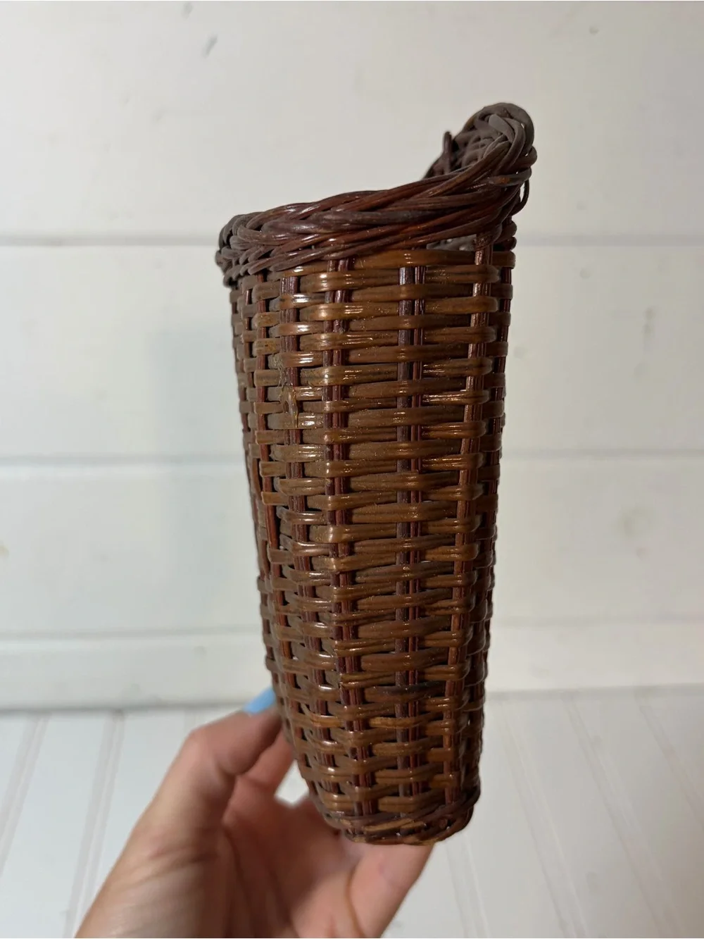 Vintage Mini Wicker Wall Pocket Basket